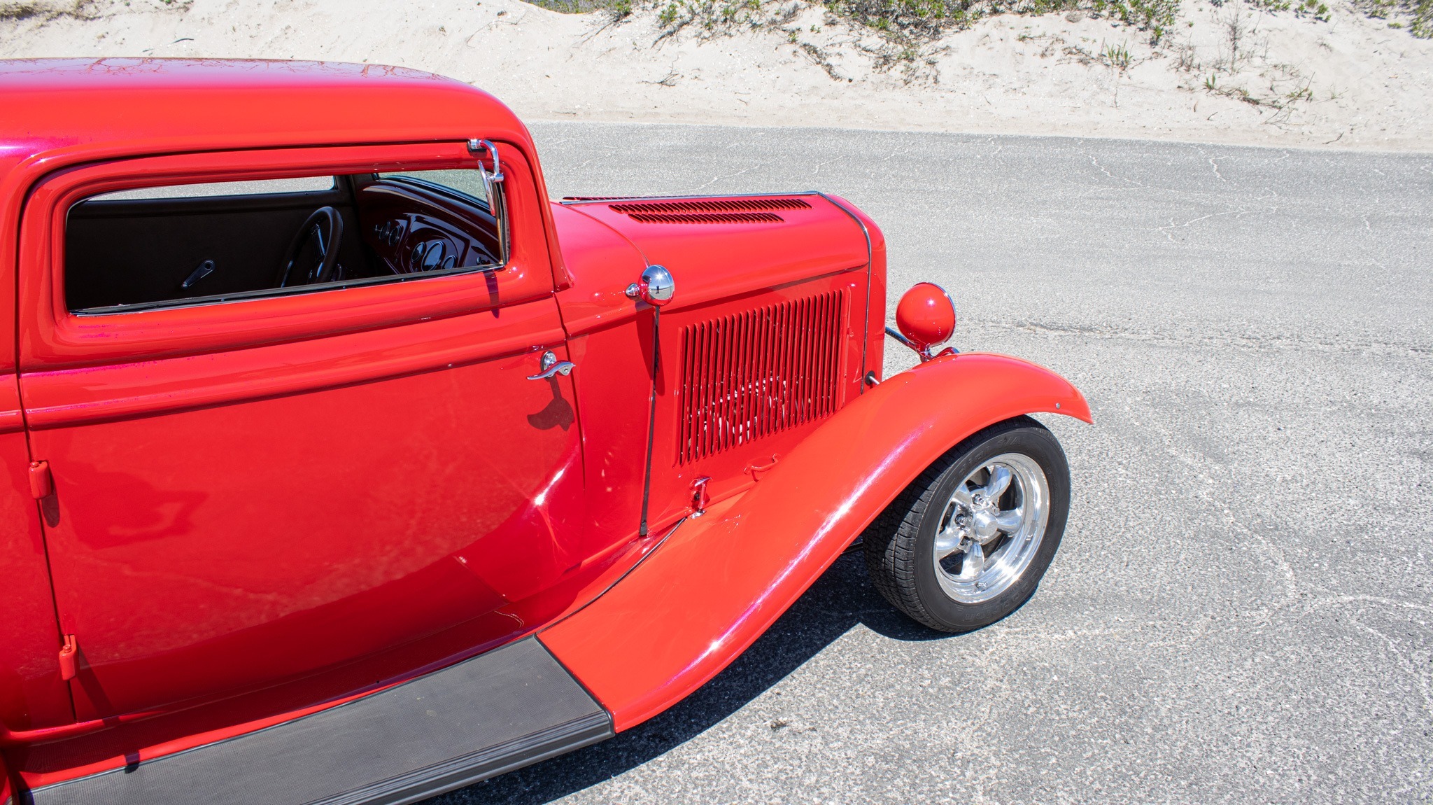 1932 Ford 3 Window 48