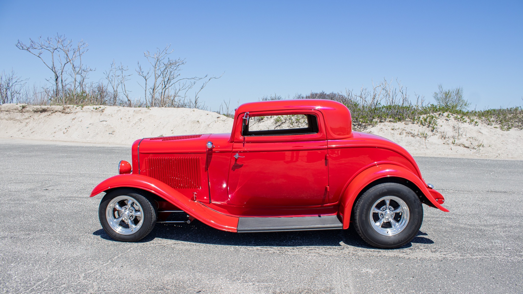 1932 Ford 3 Window 5