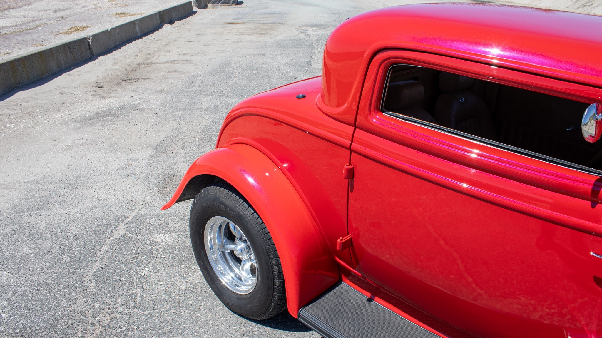 1932 Ford 3 Window 49