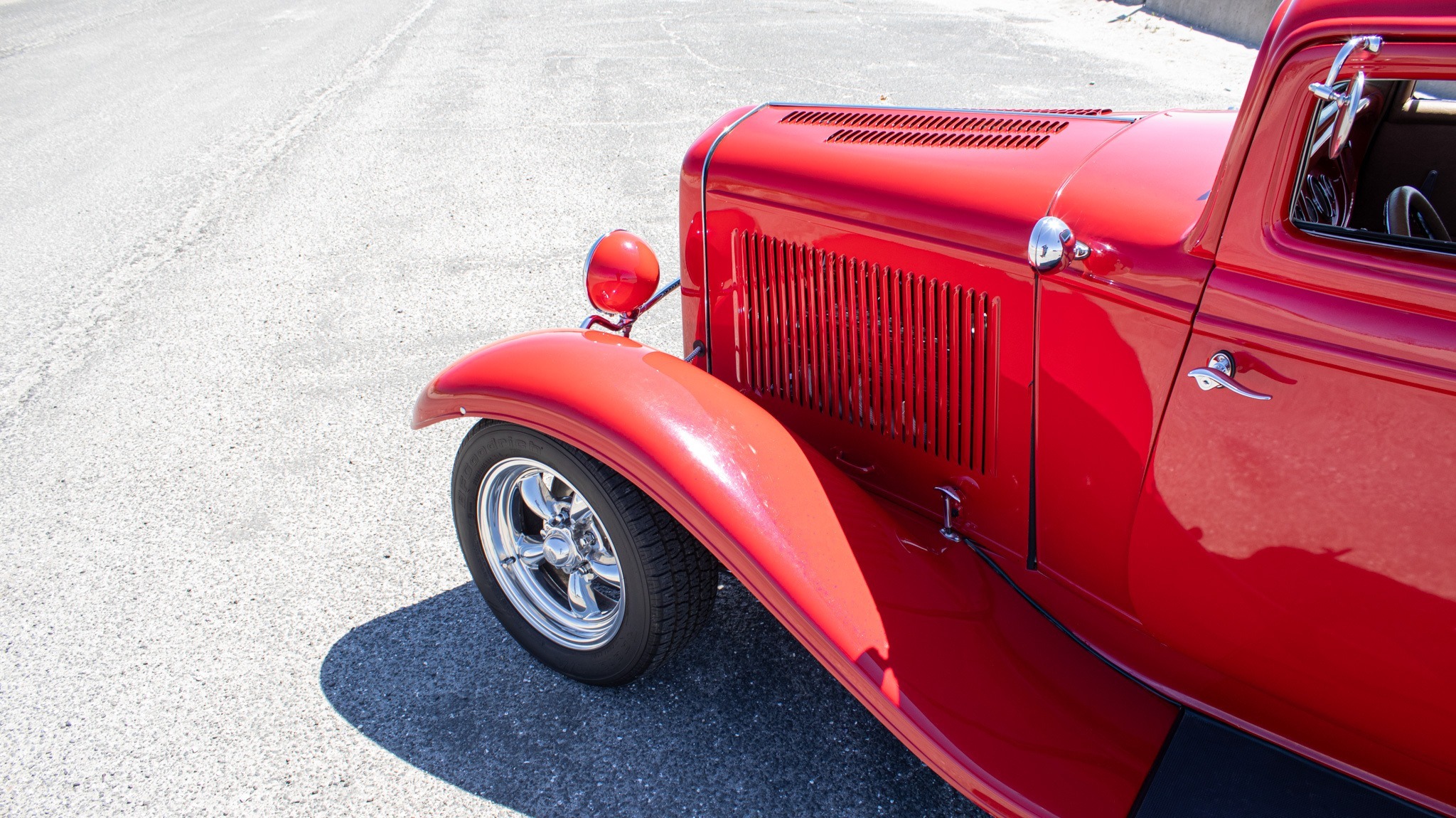 1932 Ford 3 Window 50