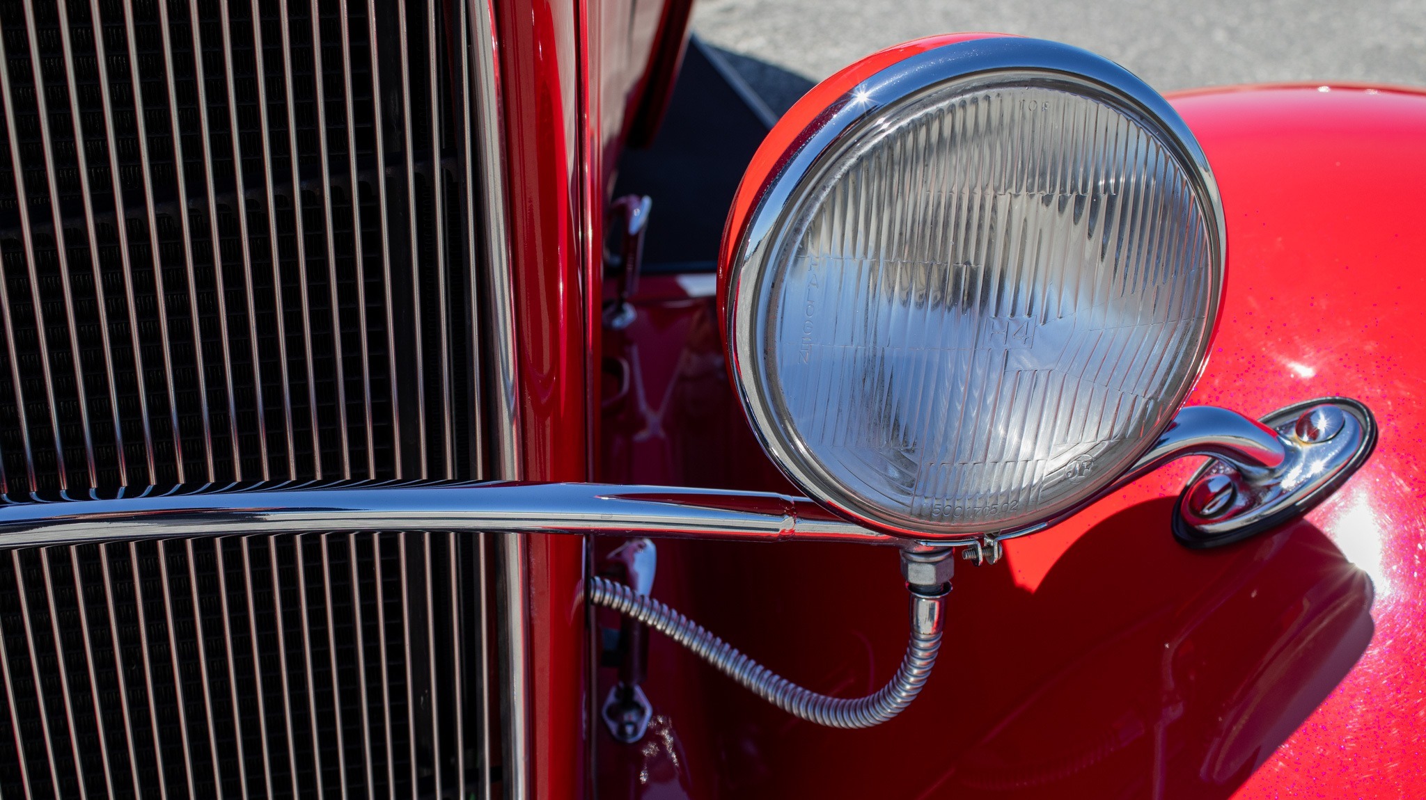 1932 Ford 3 Window 52