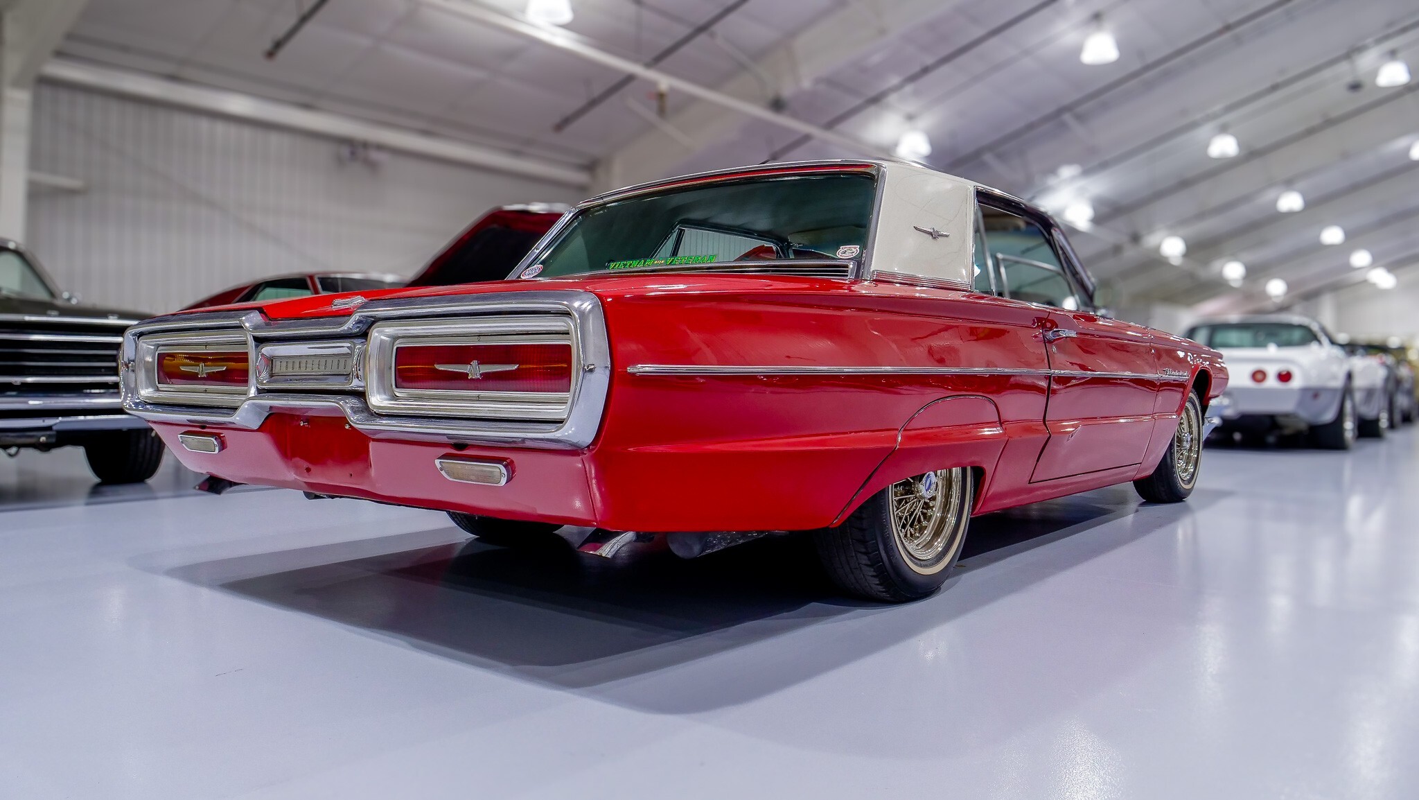 1964 Ford Thunderbird 6