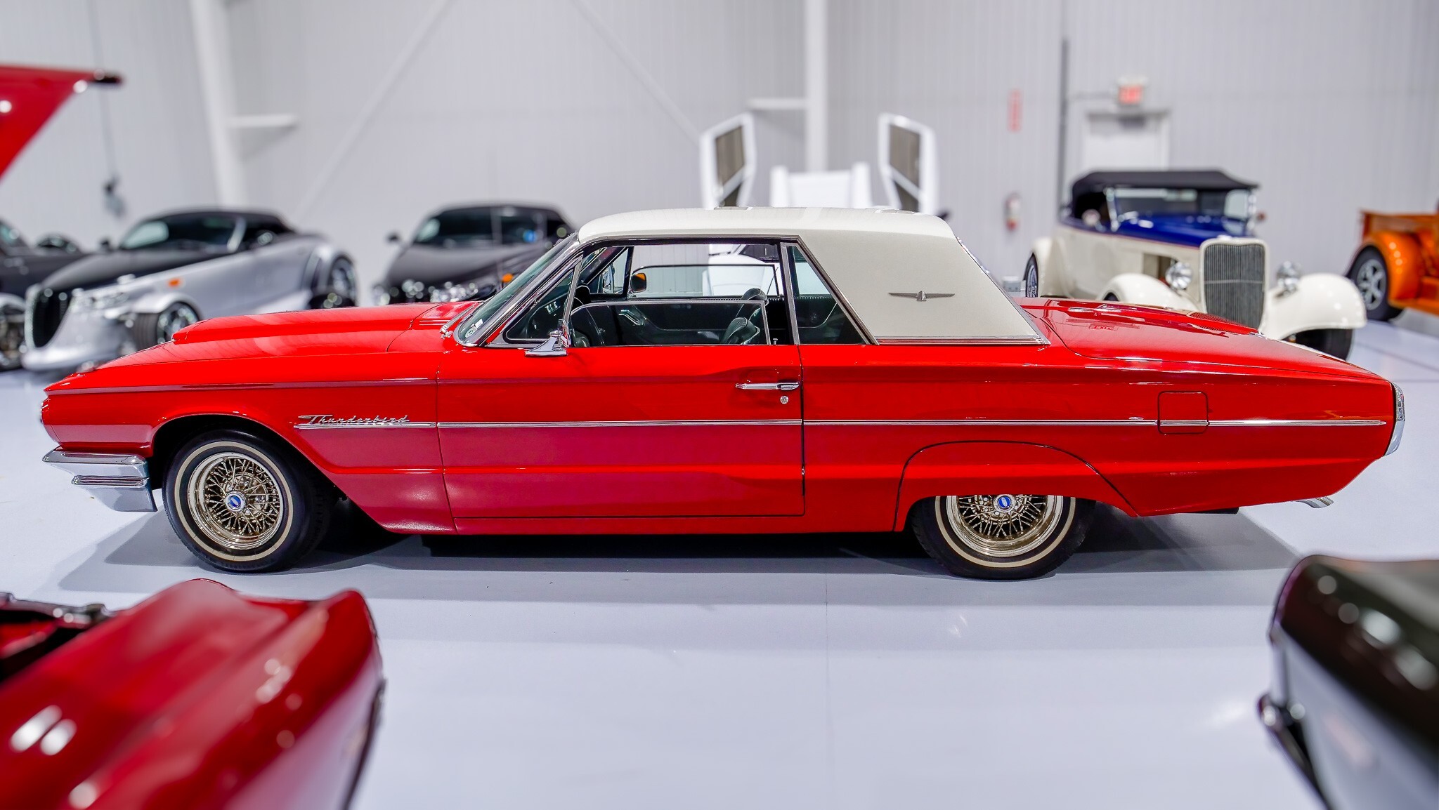 1964 Ford Thunderbird 3
