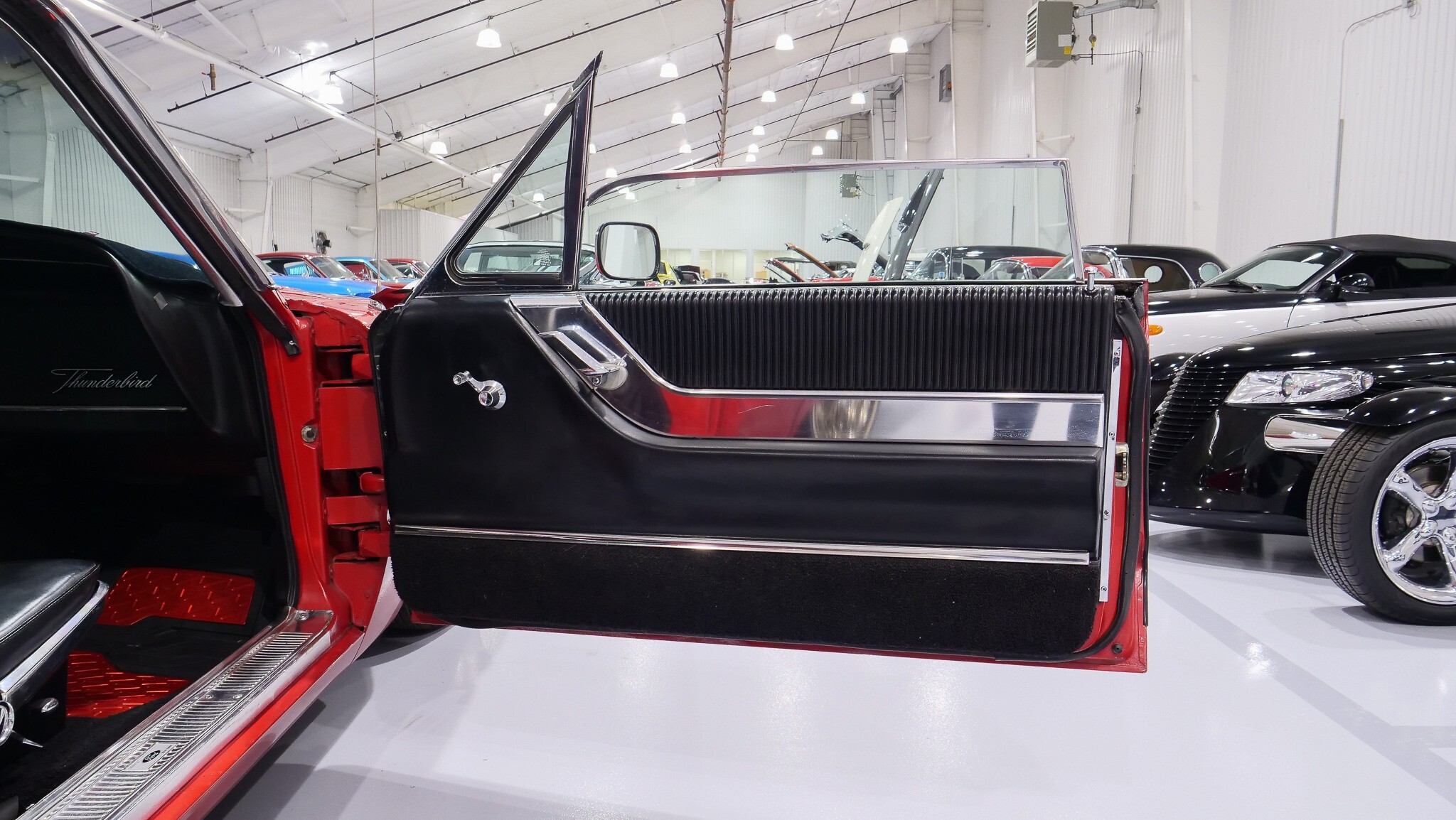 1964 Ford Thunderbird 24