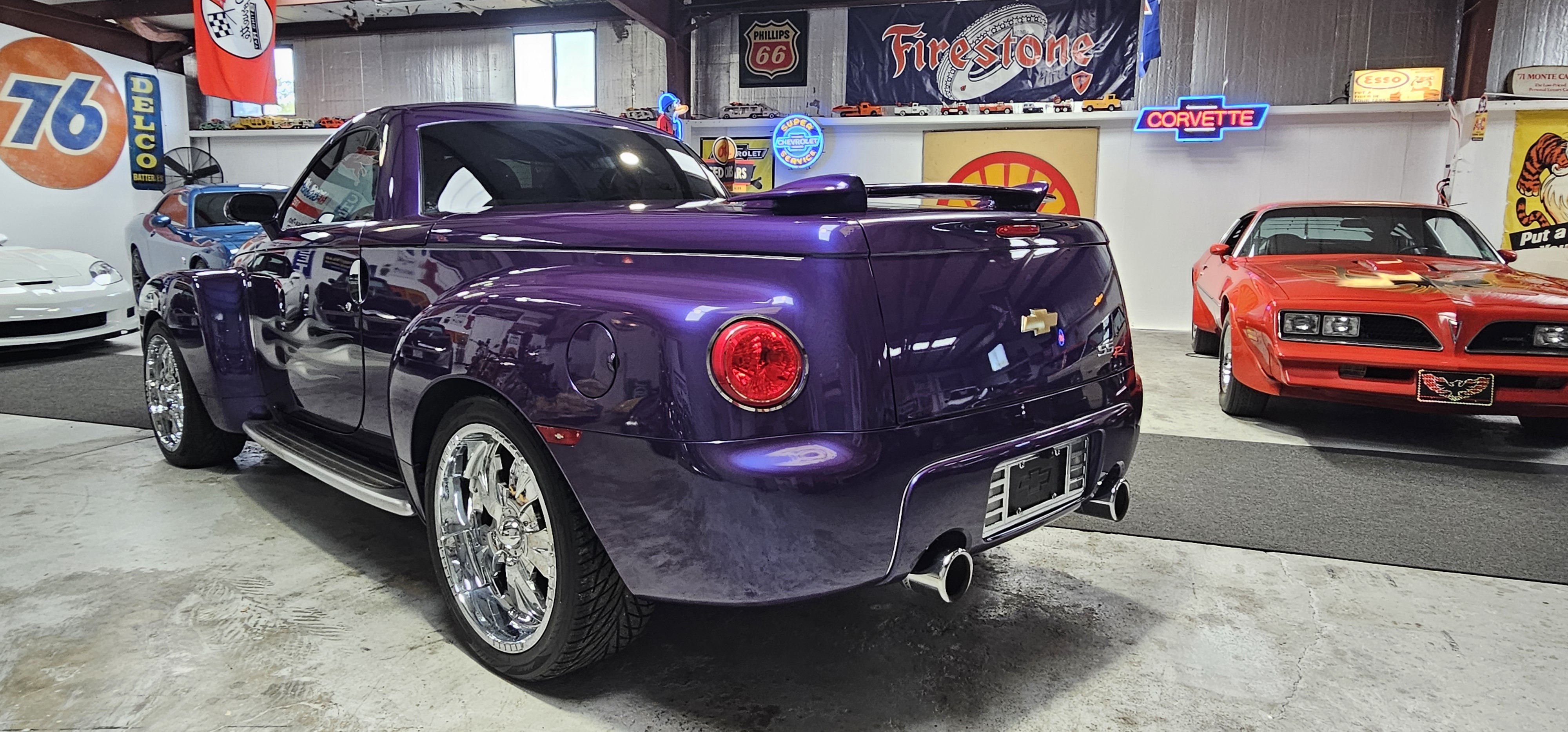 2004 CHEVROLET SSR SUPER SPORT 3