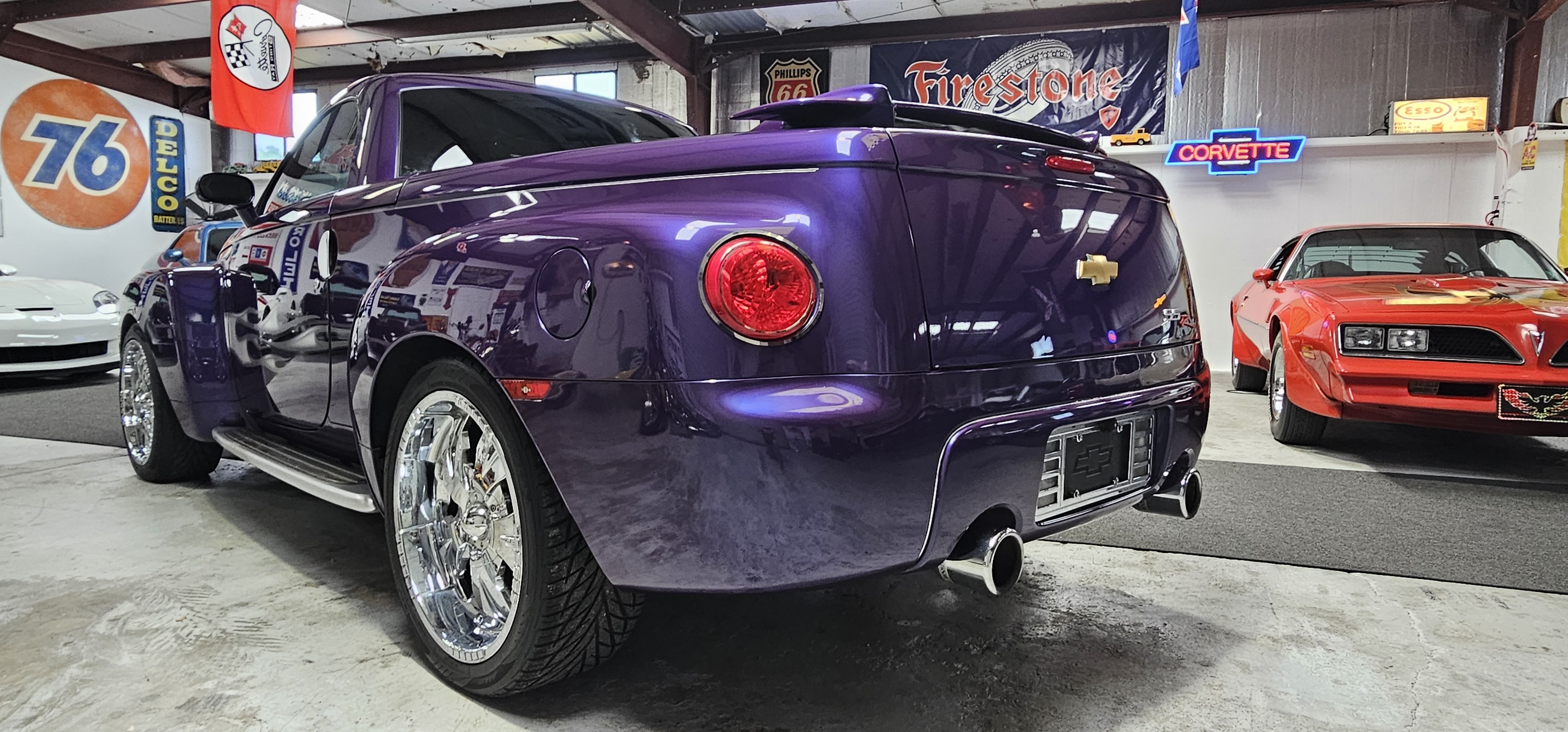 2004 CHEVROLET SSR SUPER SPORT 14