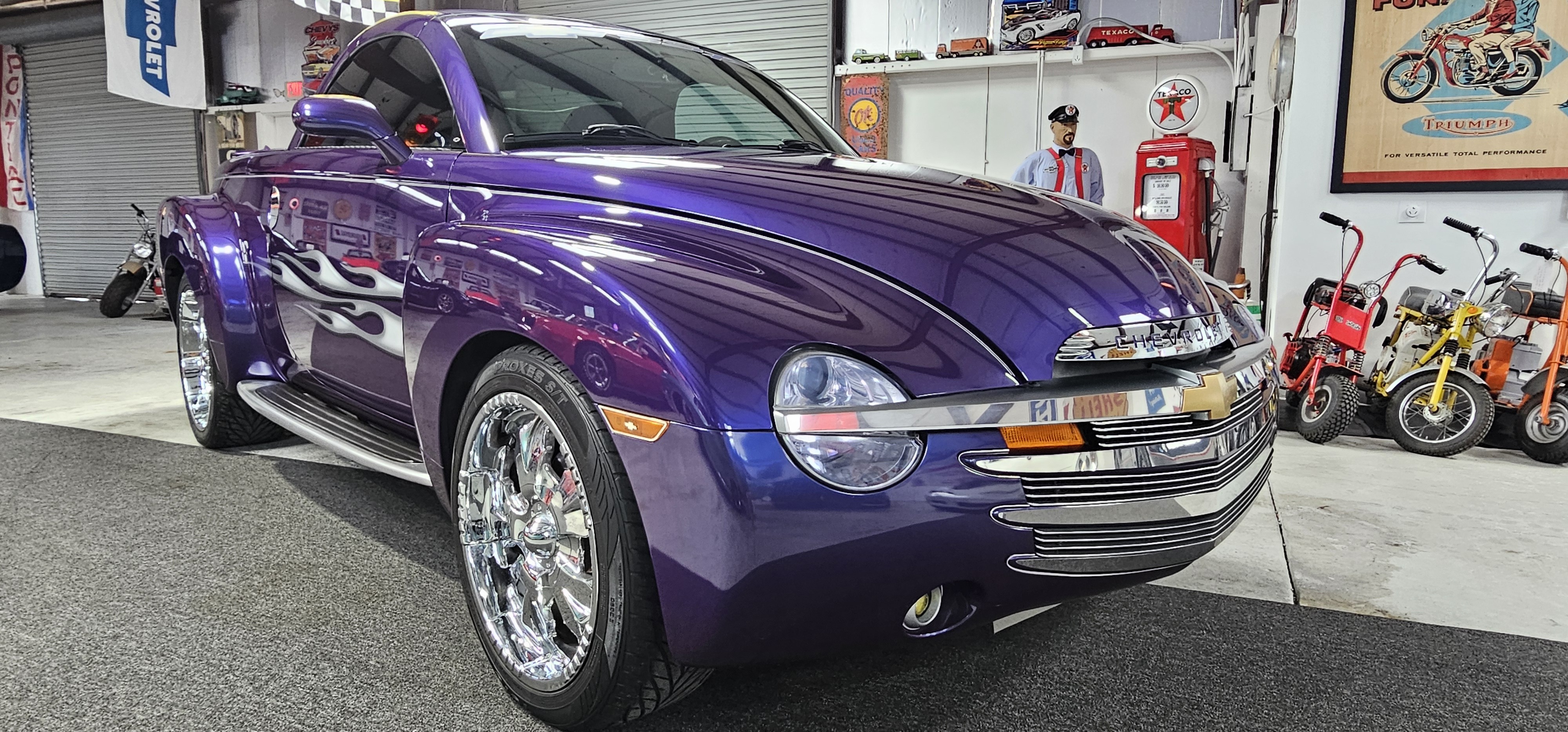 2004 CHEVROLET SSR SUPER SPORT 15