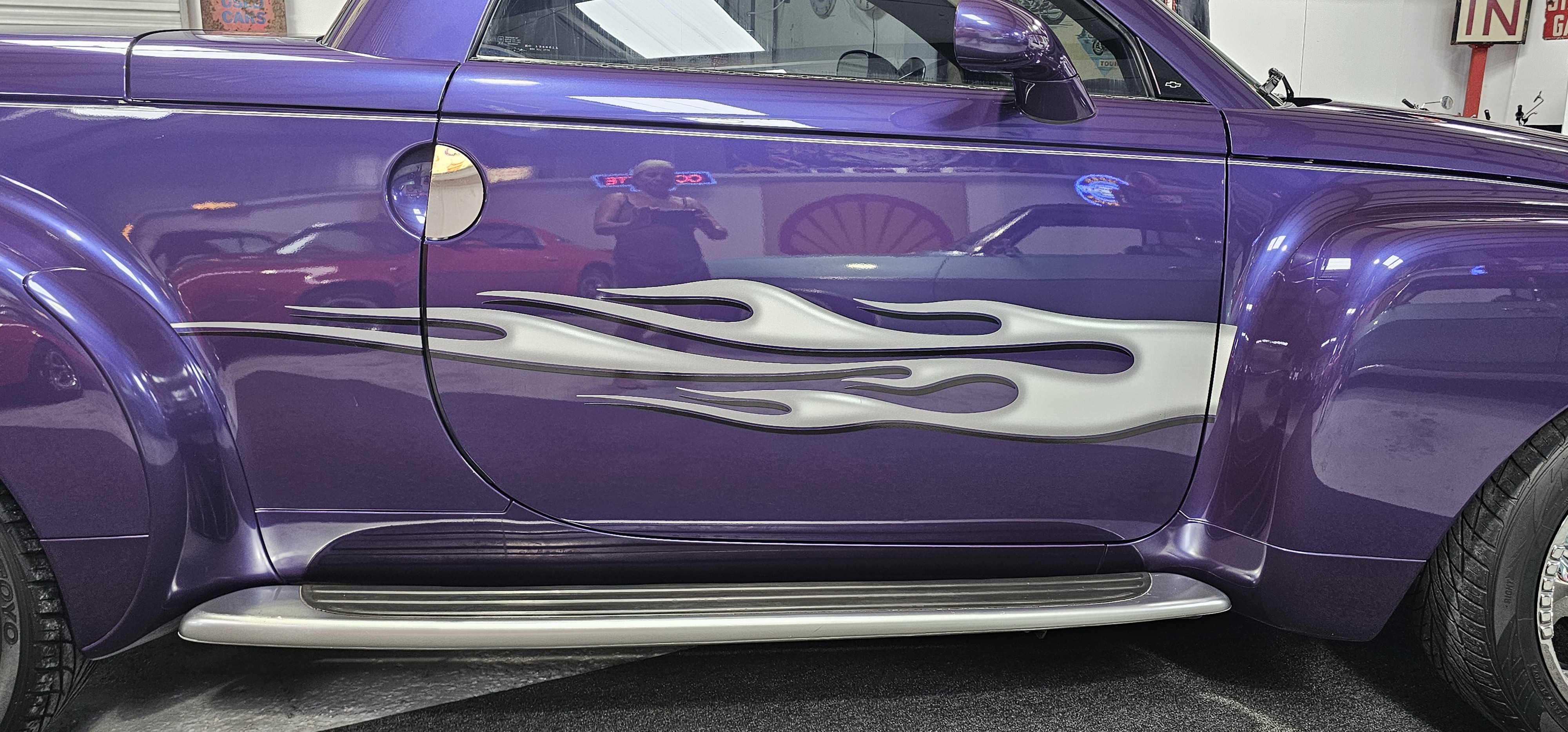 2004 CHEVROLET SSR SUPER SPORT 29