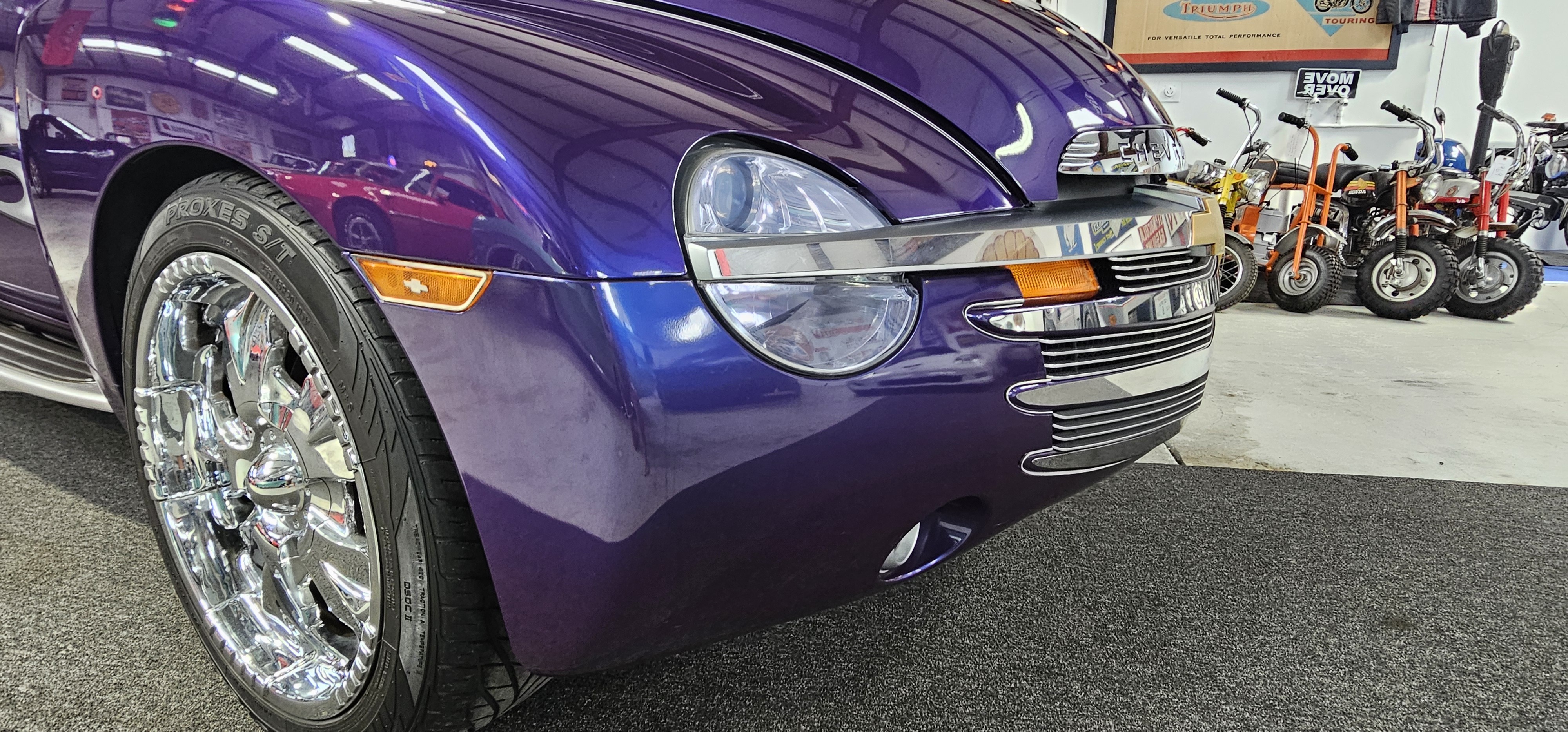 2004 CHEVROLET SSR SUPER SPORT 33