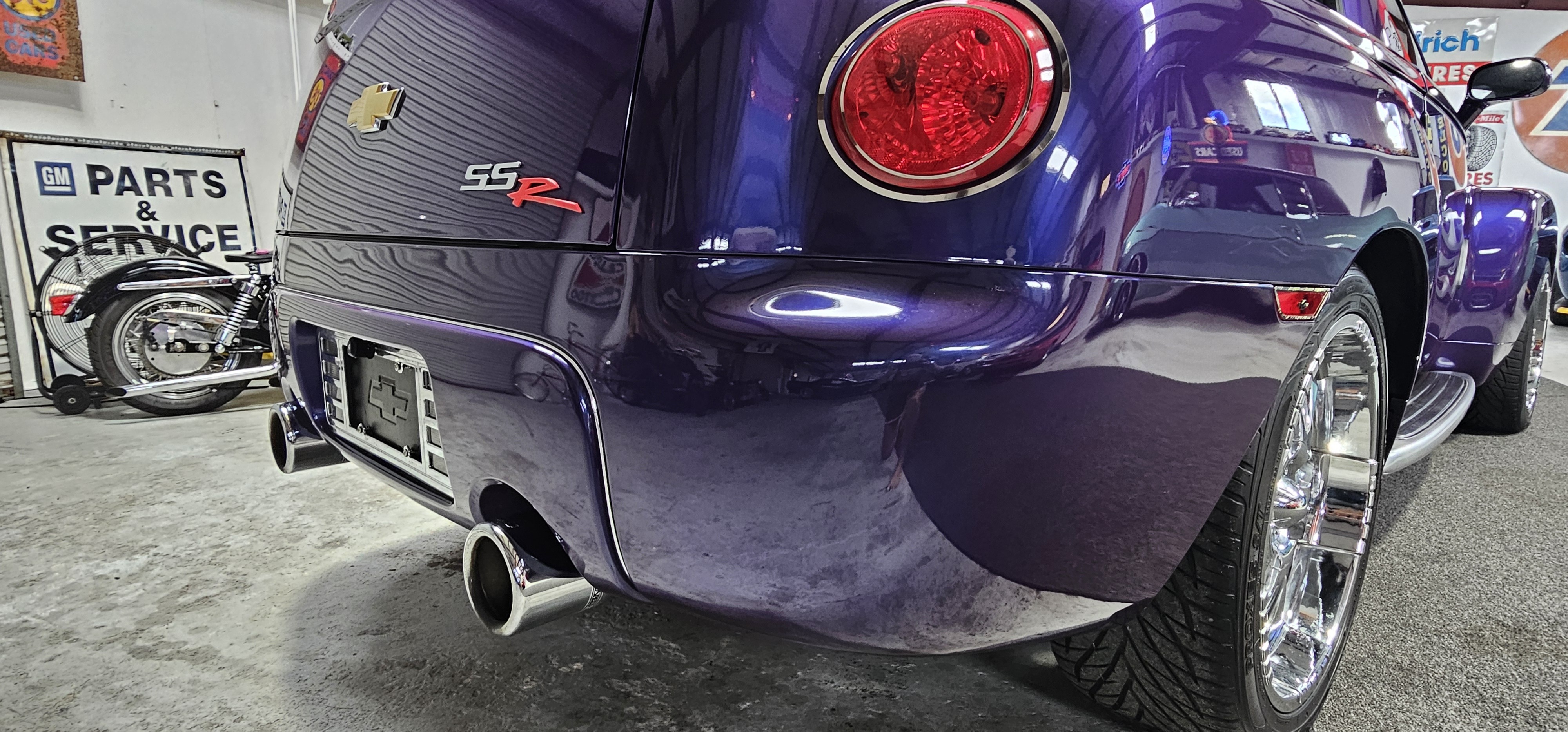 2004 CHEVROLET SSR SUPER SPORT 34