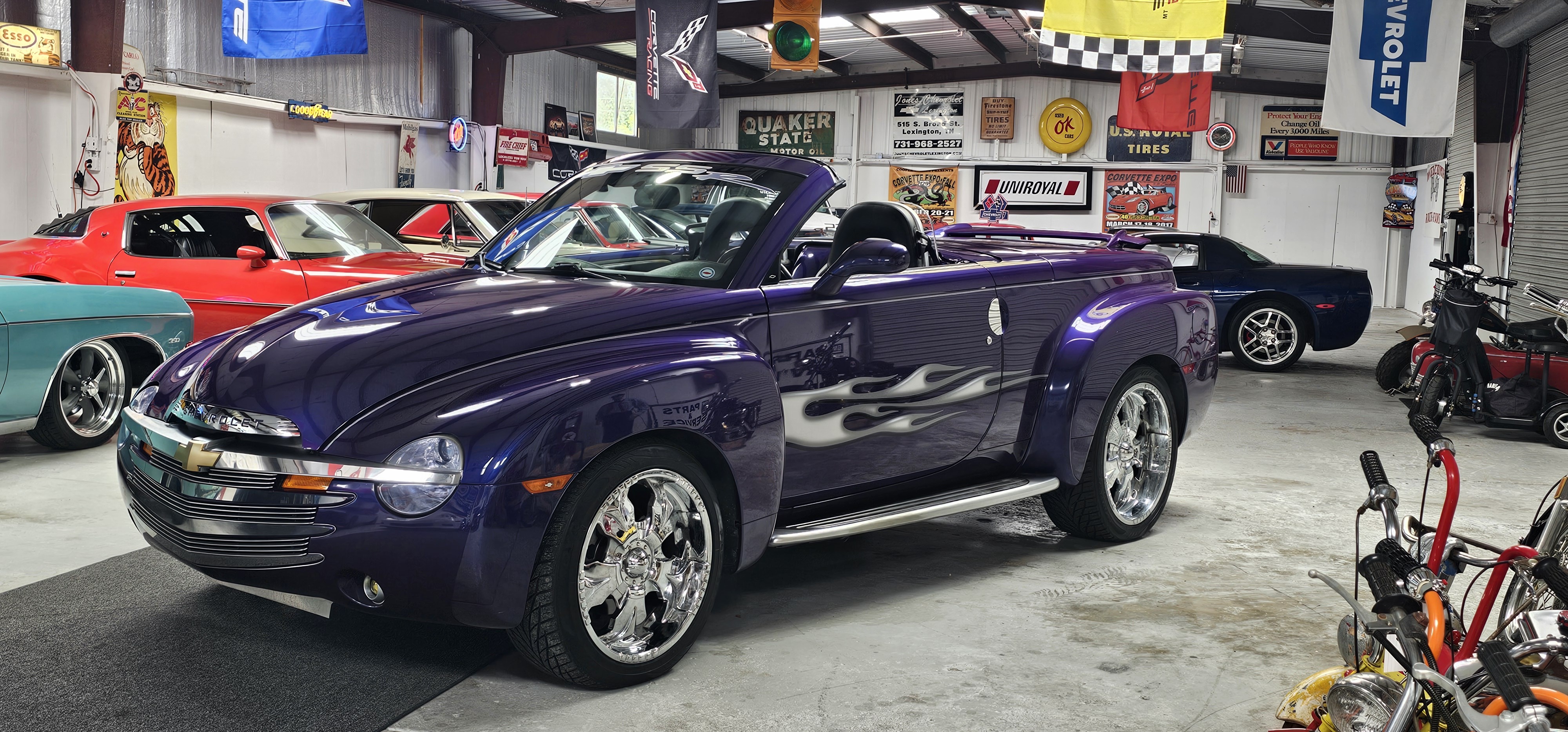 2004 CHEVROLET SSR SUPER SPORT 40