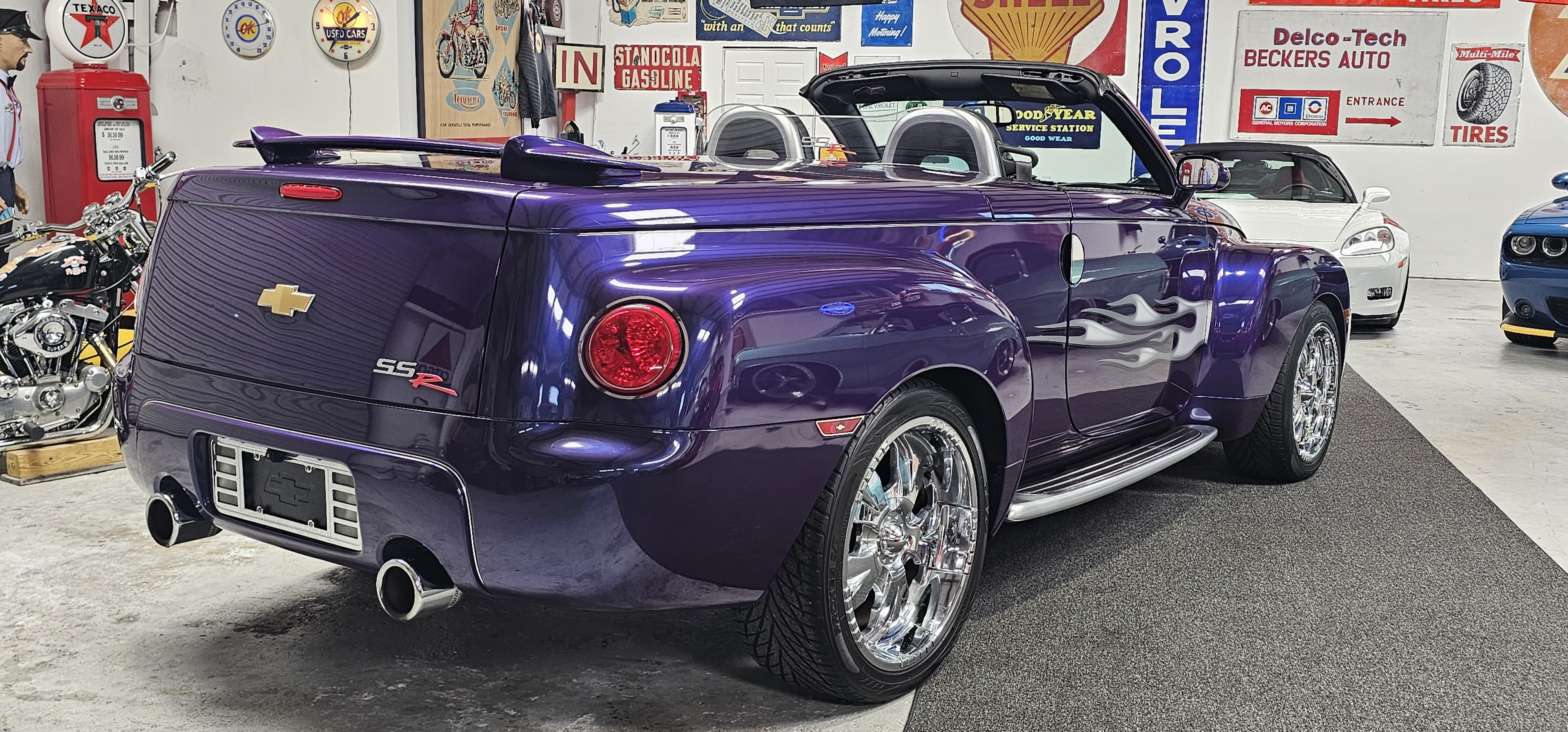 2004 CHEVROLET SSR SUPER SPORT 48