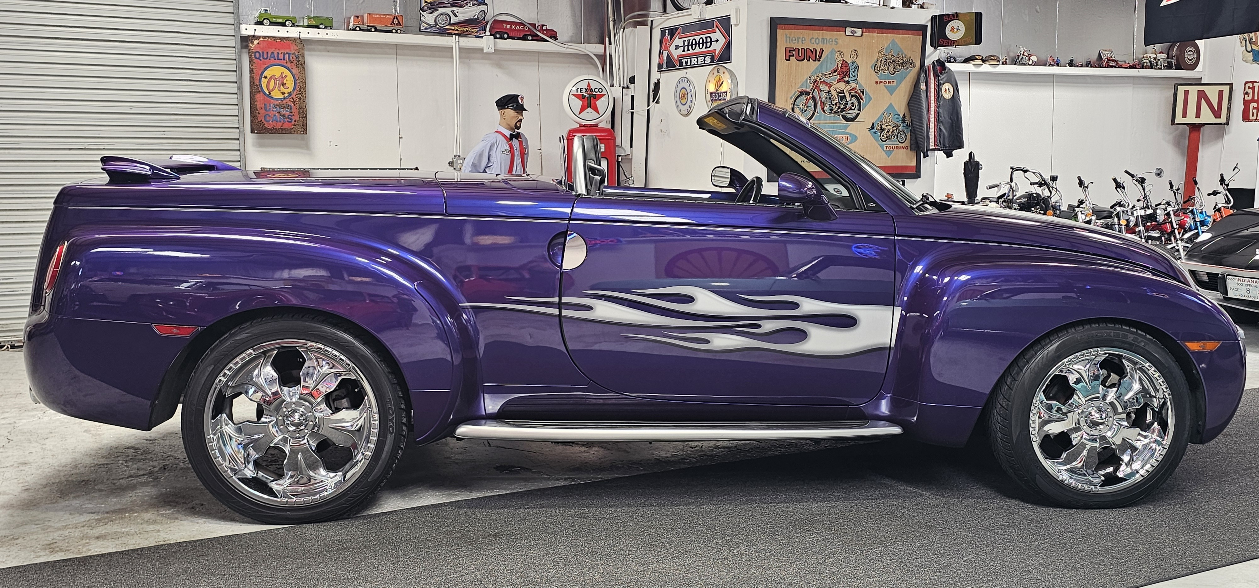 2004 CHEVROLET SSR SUPER SPORT 49