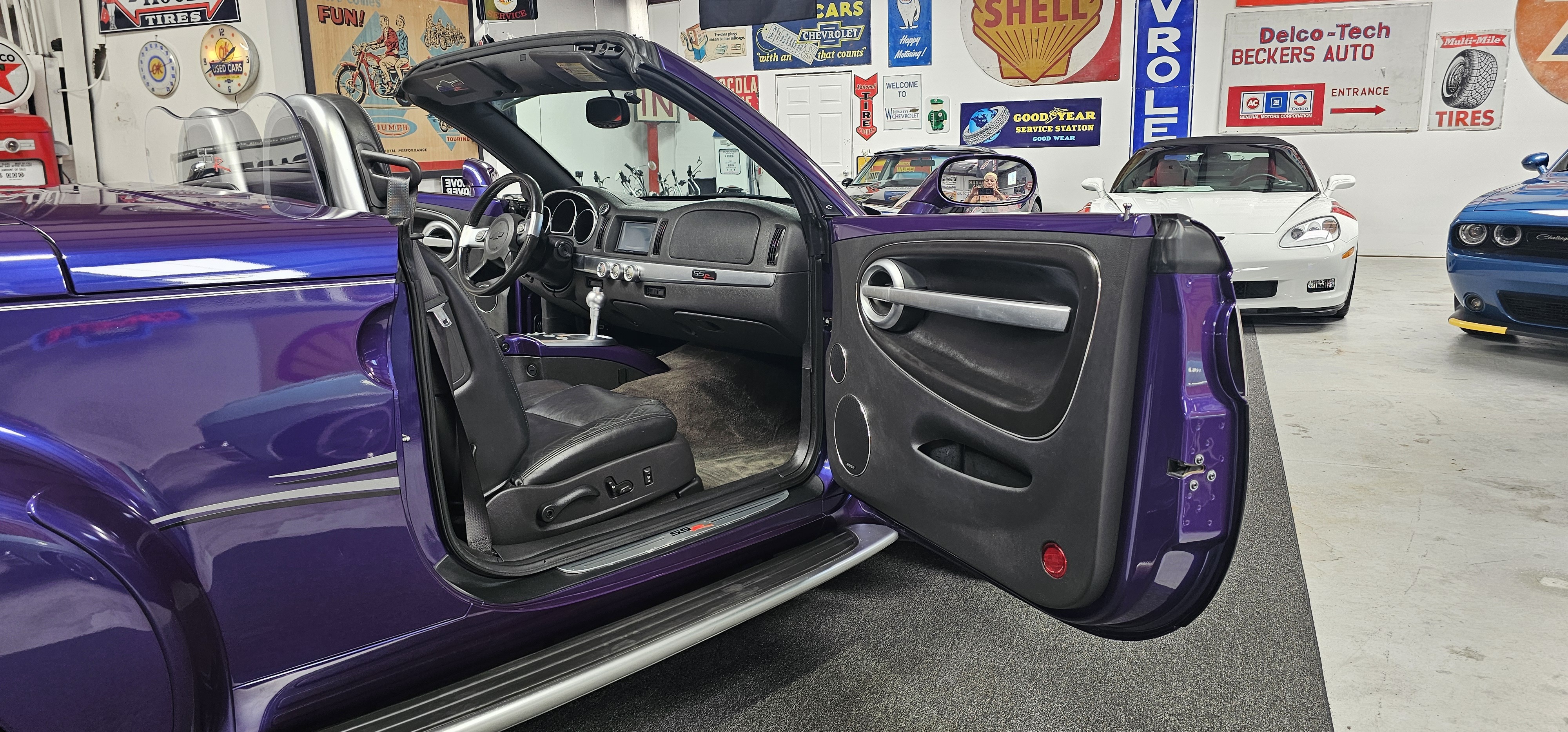 2004 CHEVROLET SSR SUPER SPORT 74