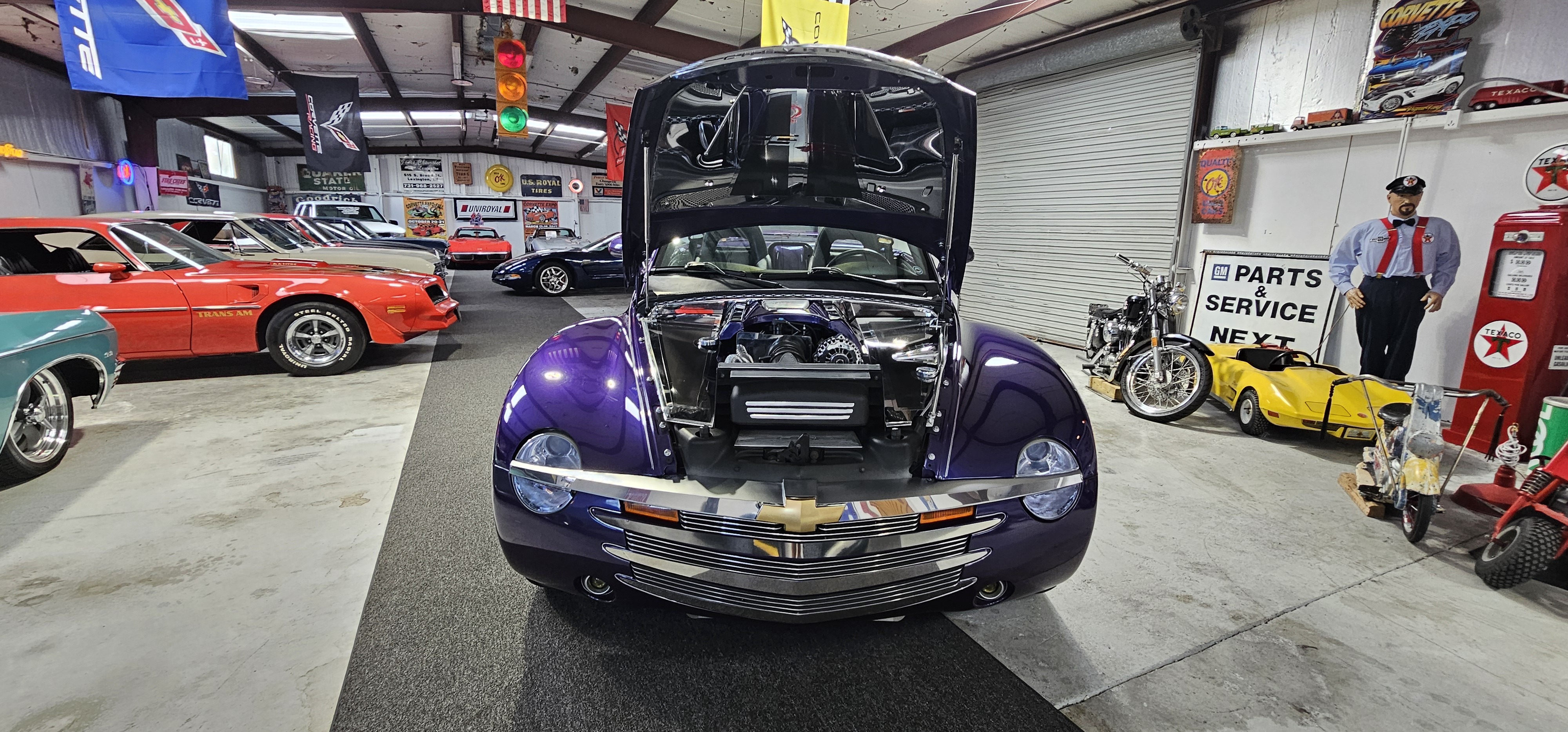2004 CHEVROLET SSR SUPER SPORT 103