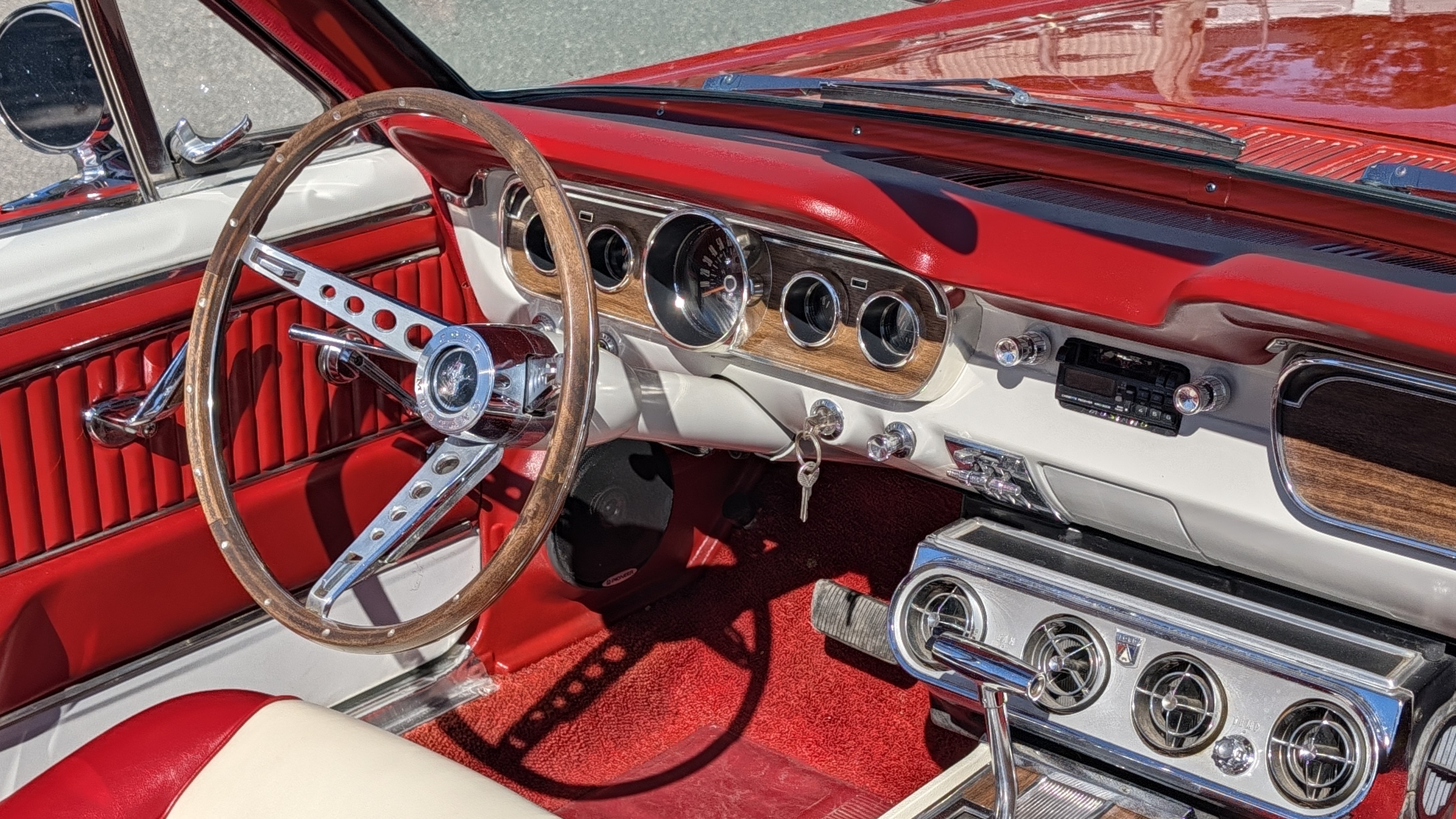 1965 Ford Mustang 74