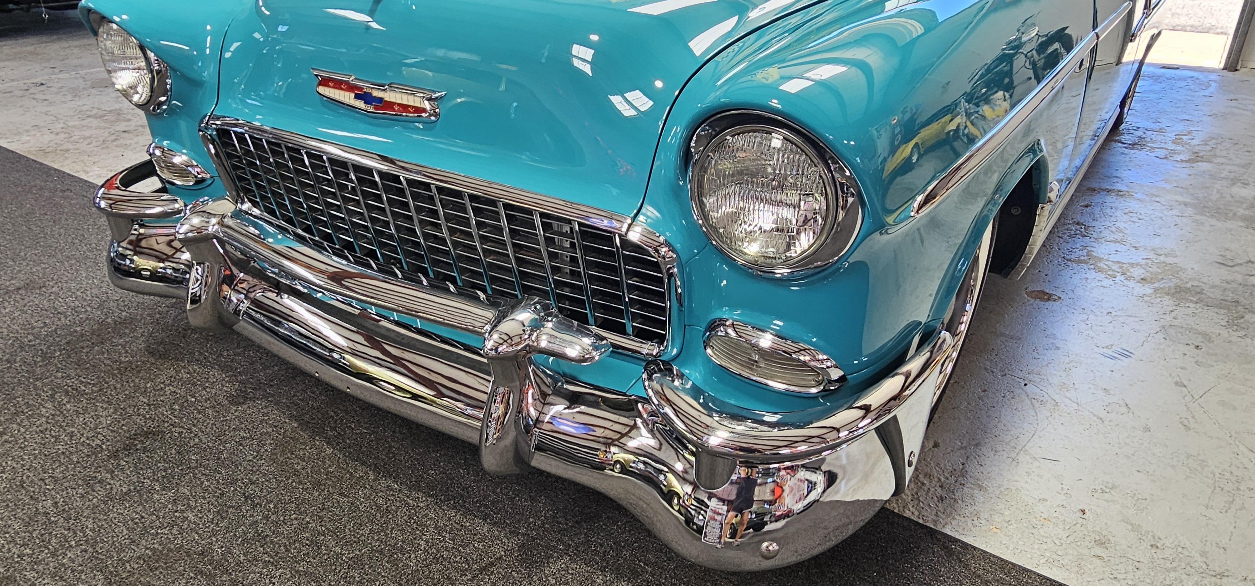 1855 CHEVROLET BEL-AIR 2-DOOR HARDTOP 21