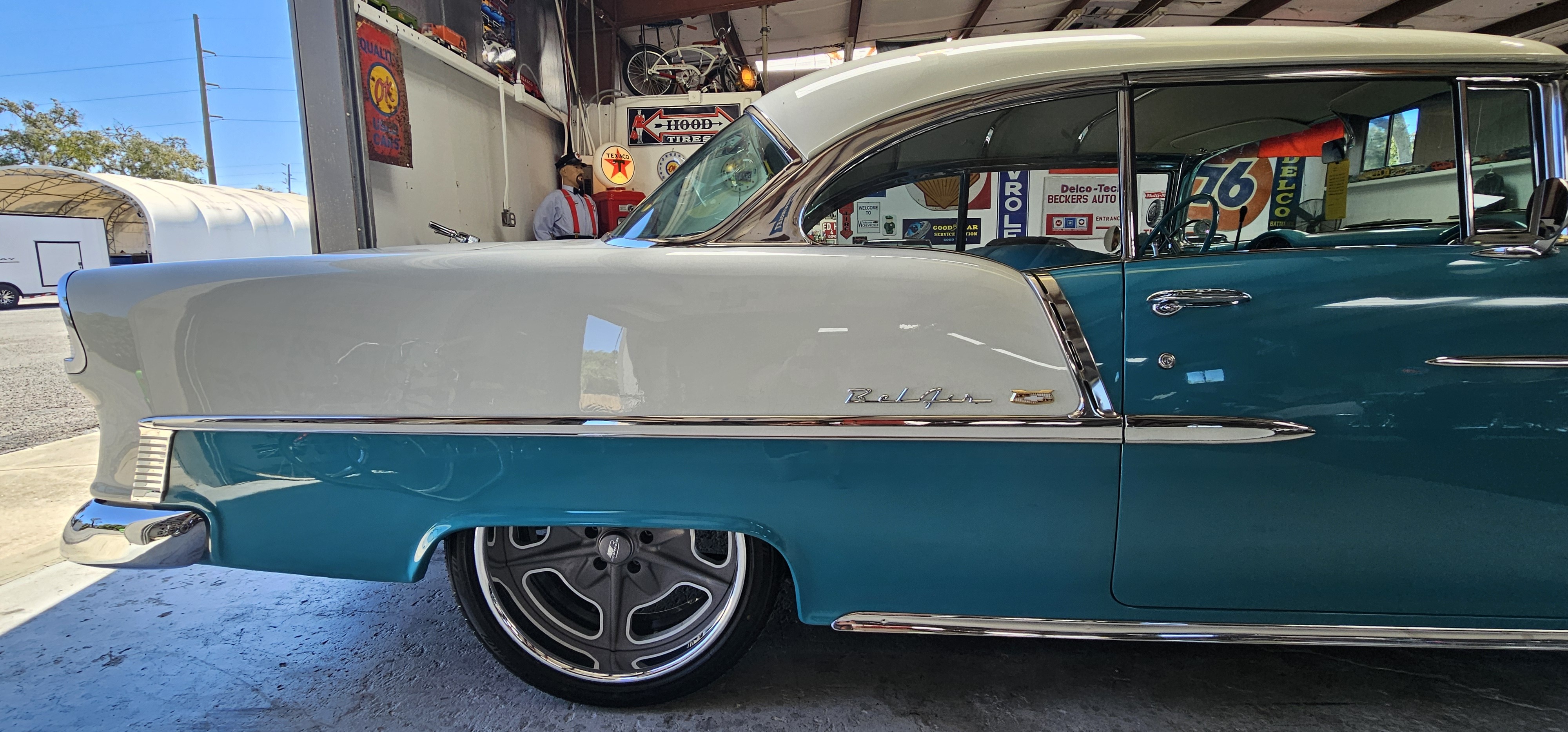 1855 CHEVROLET BEL-AIR 2-DOOR HARDTOP 44