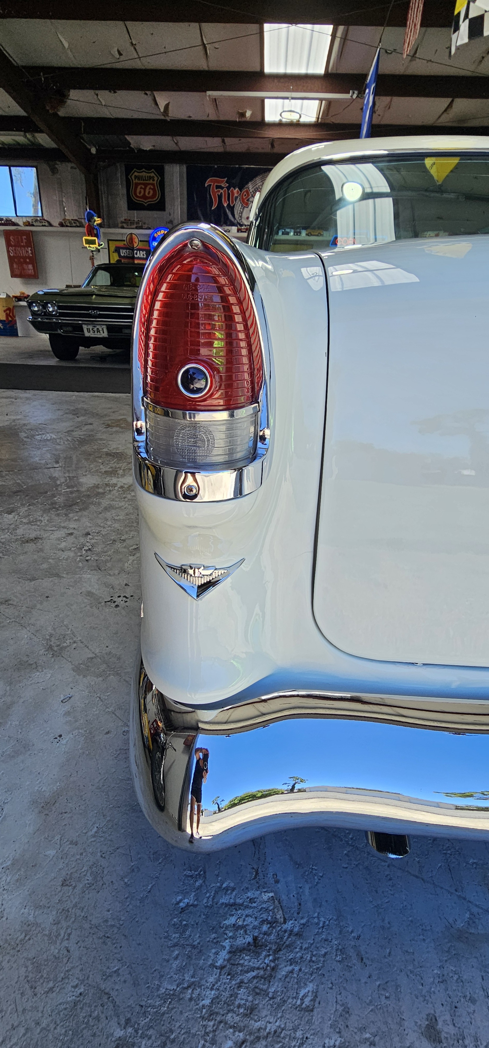 1855 CHEVROLET BEL-AIR 2-DOOR HARDTOP 52