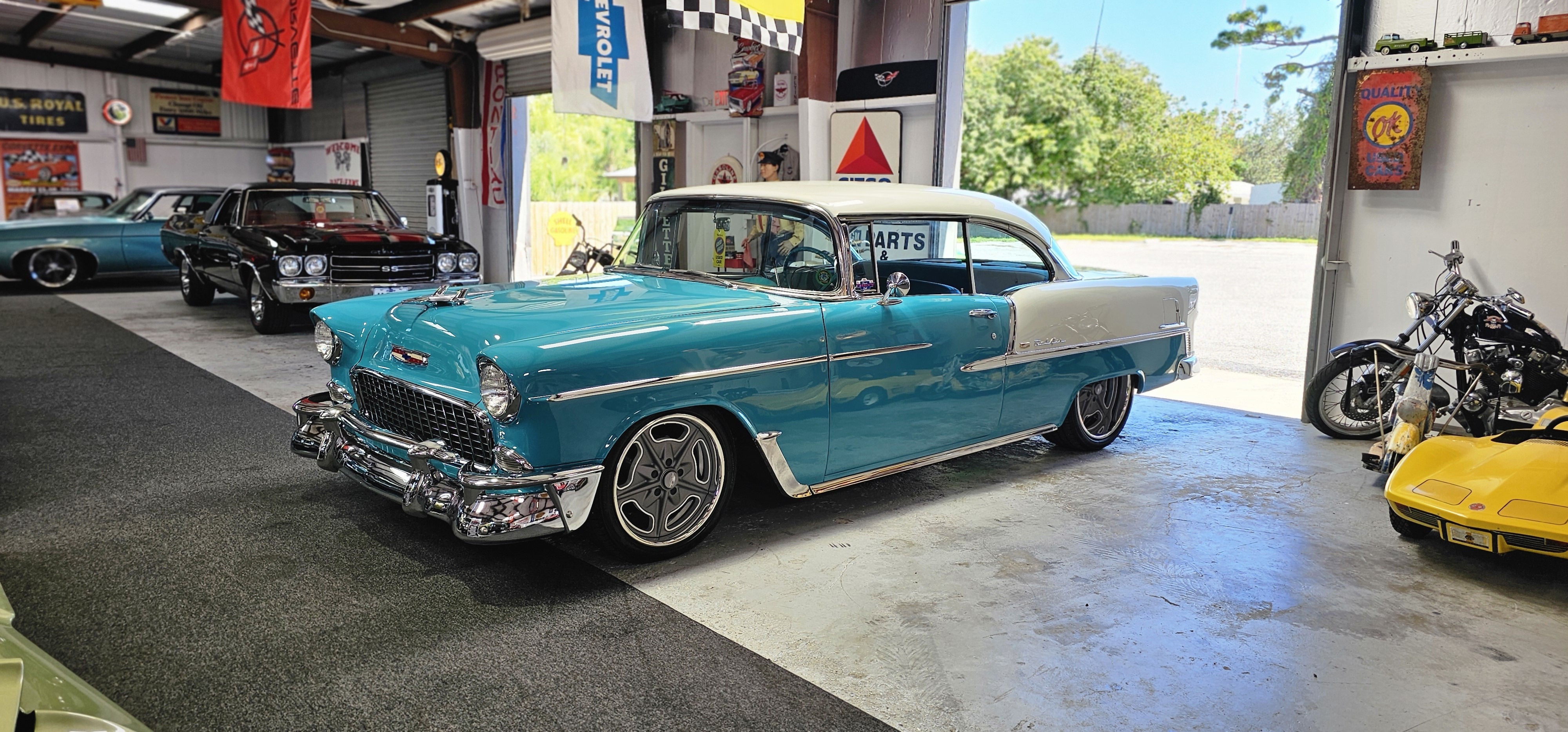 1855 CHEVROLET BEL-AIR 2-DOOR HARDTOP 56