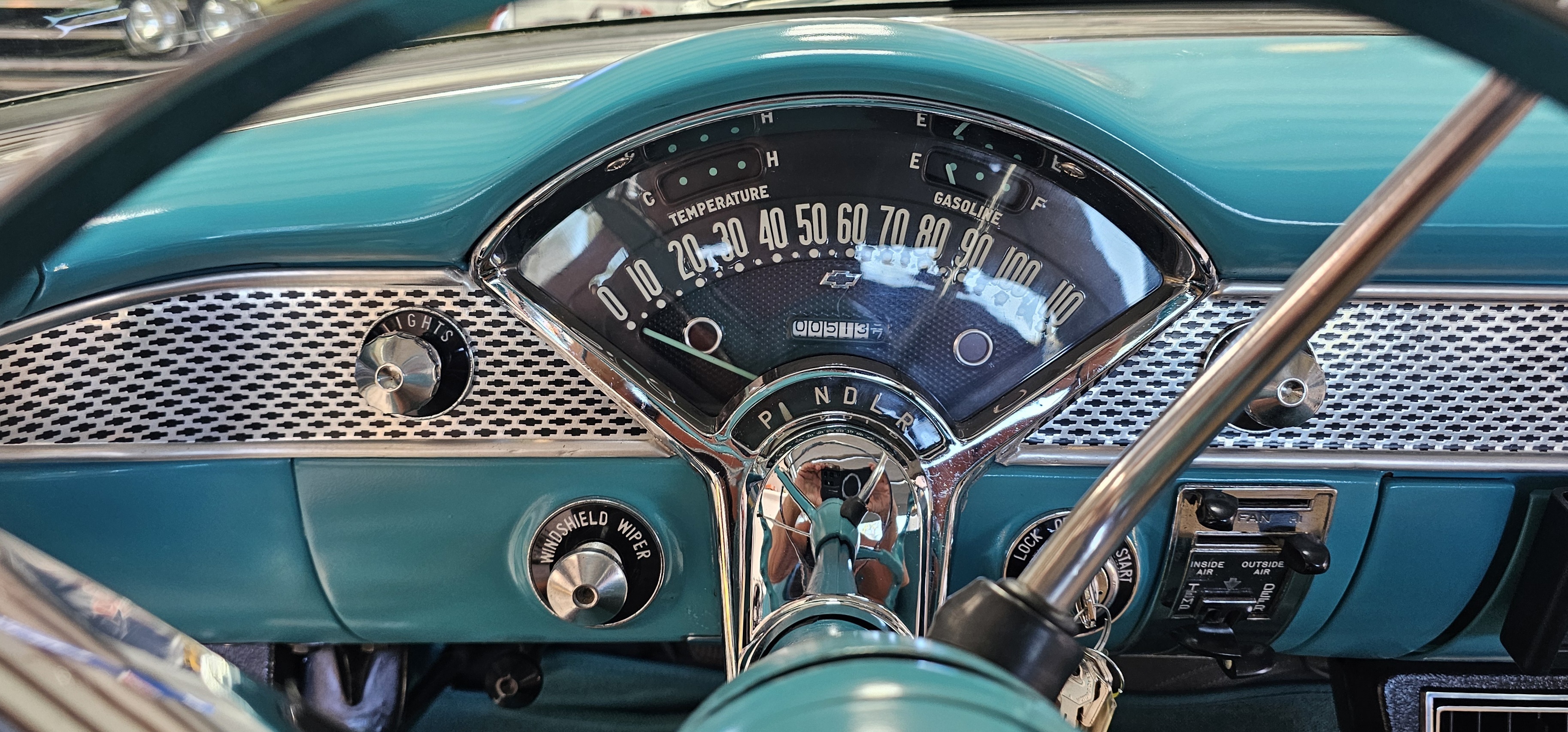 1855 CHEVROLET BEL-AIR 2-DOOR HARDTOP 70