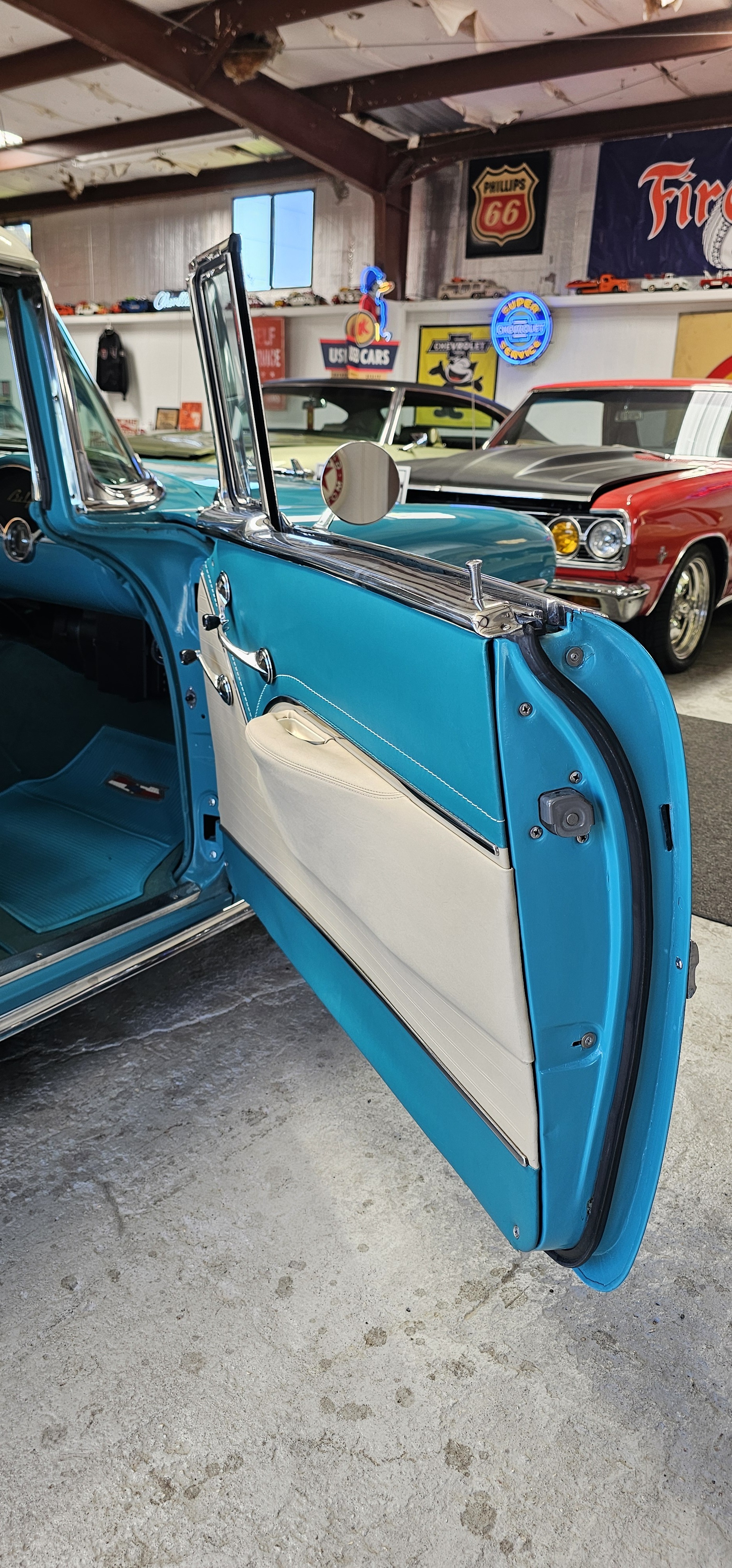 1855 CHEVROLET BEL-AIR 2-DOOR HARDTOP 77