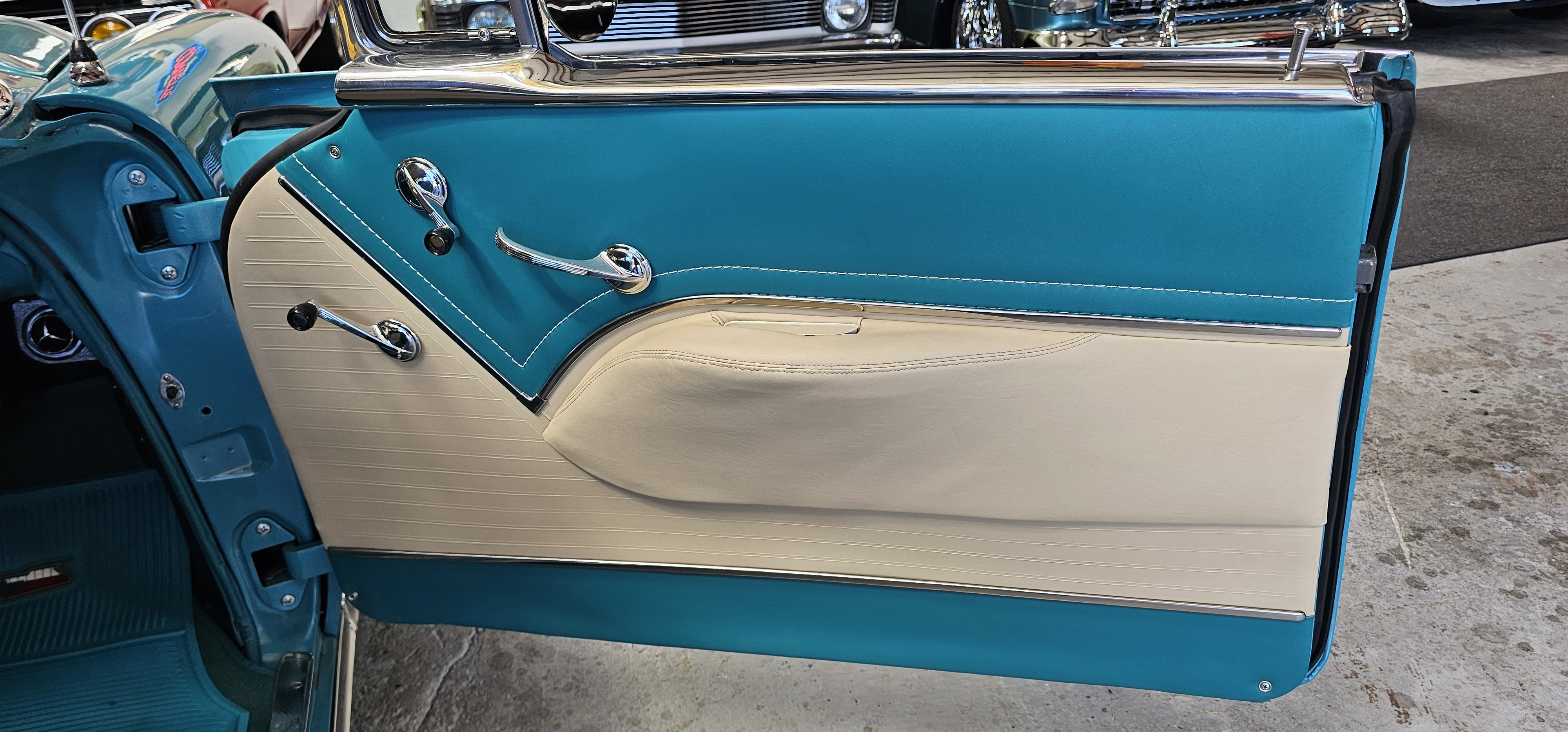 1855 CHEVROLET BEL-AIR 2-DOOR HARDTOP 78