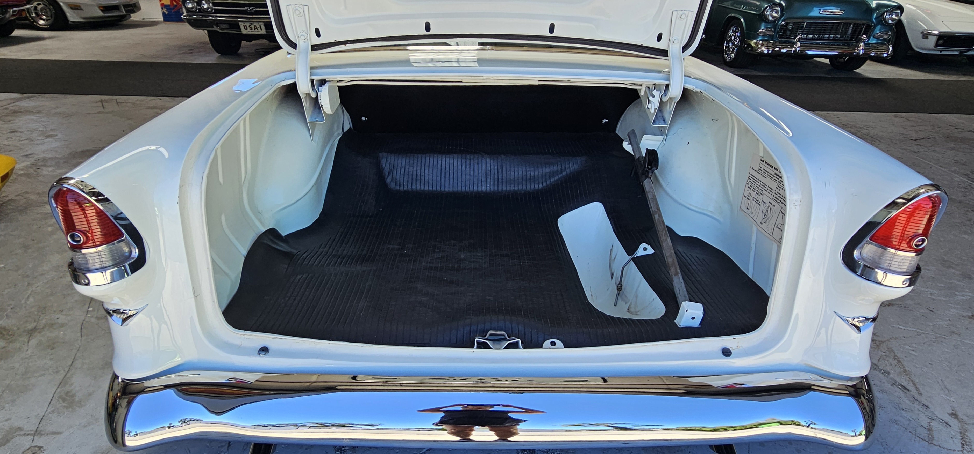 1855 CHEVROLET BEL-AIR 2-DOOR HARDTOP 92