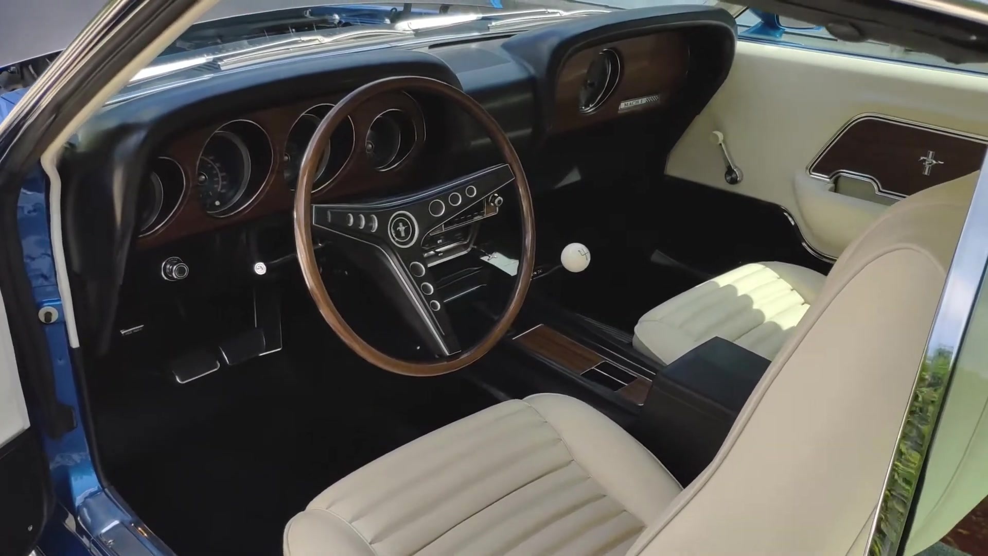1969 Ford Mustang Fastback 8