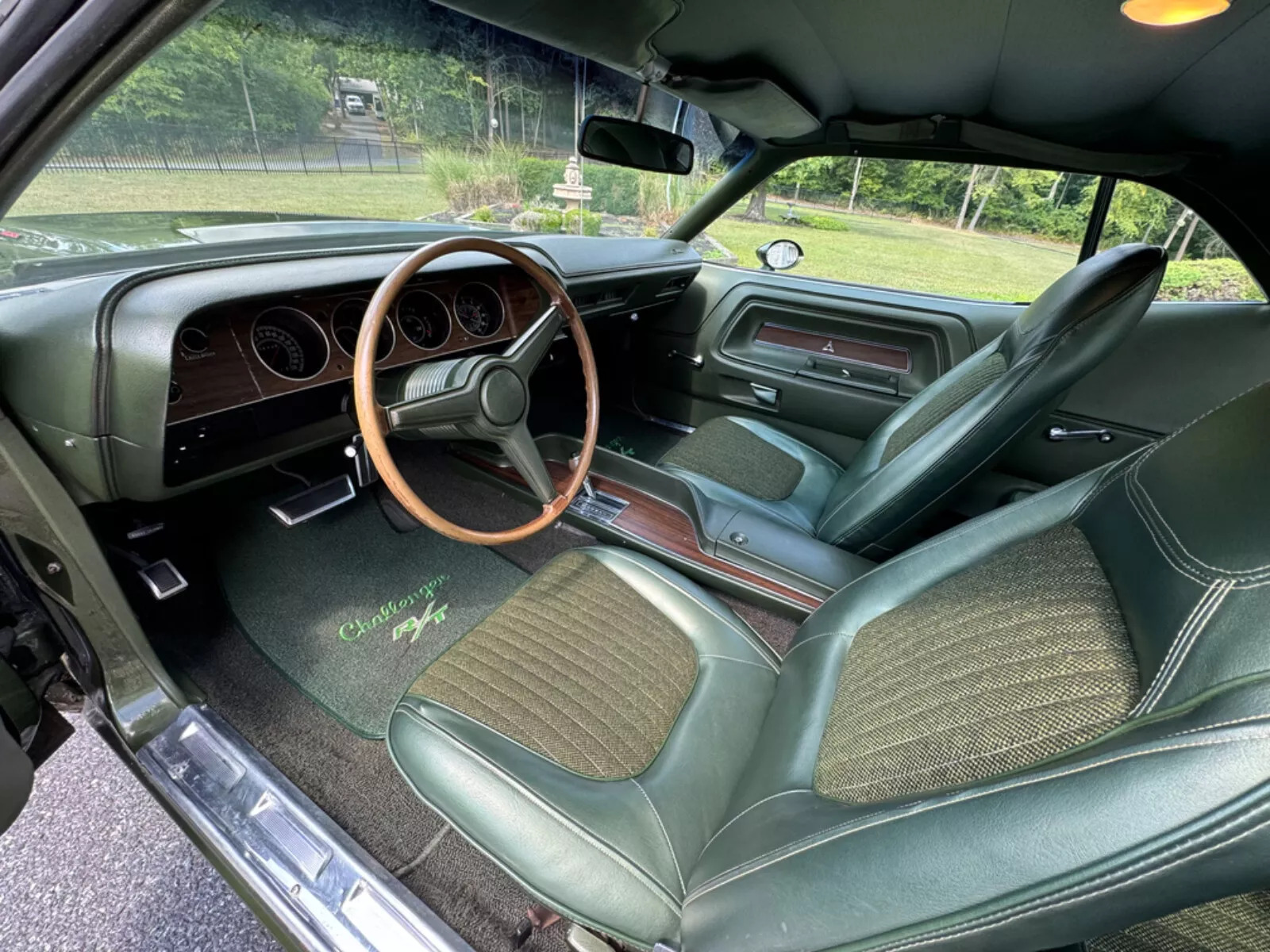 1970 Dodge Challenger 6